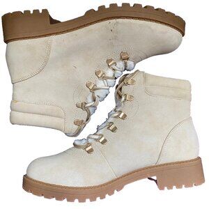 Jellypop Albany Women's Hiker Boot Faux Fur Imperfect Beige Size 9